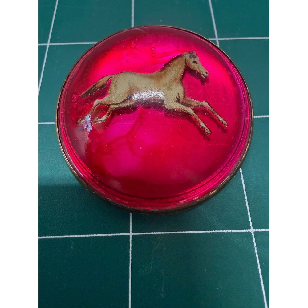 Vintage Equestrian Horse‎ Reverse Image Intaglio Red Scarf Clip Dress Clip